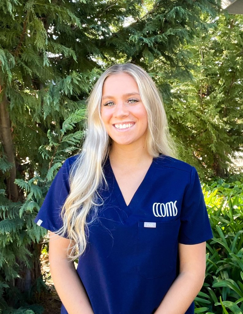 Central Coast Oral & Maxillofacial  Surgery's Clinical Assistant, Sara