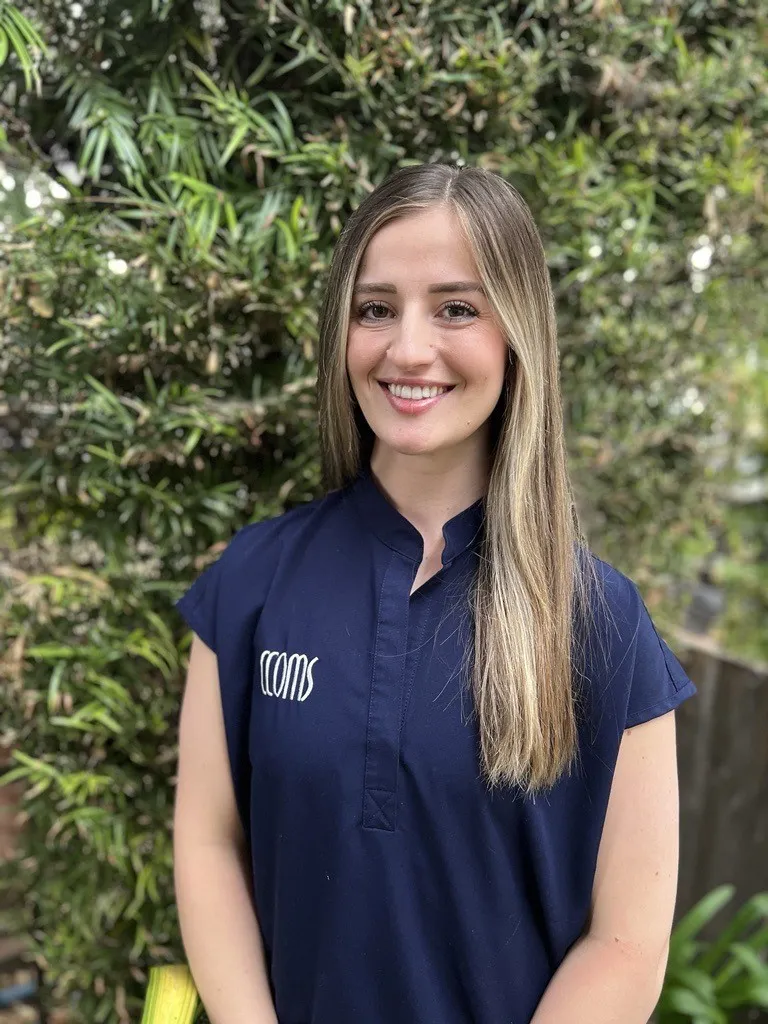 Central Coast Oral & Maxillofacial Surgery's Clinical Assistant, Cyerra